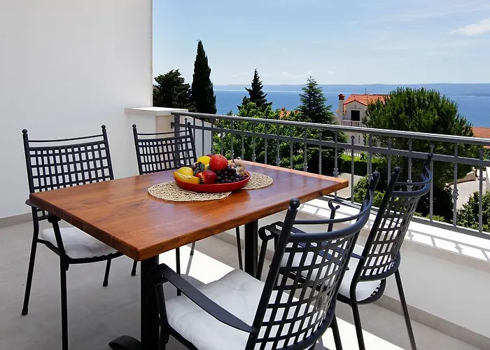 Apartament Lena Bol
